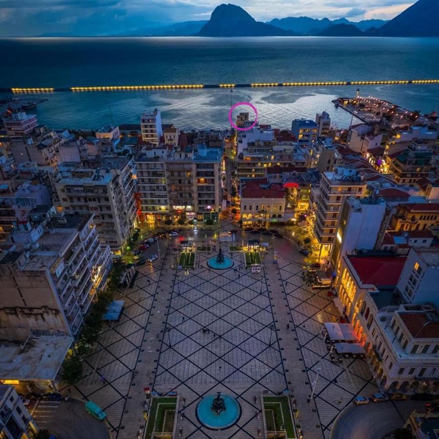 Majestic Penthouse In The Heart Of Patra公寓 外观 照片
