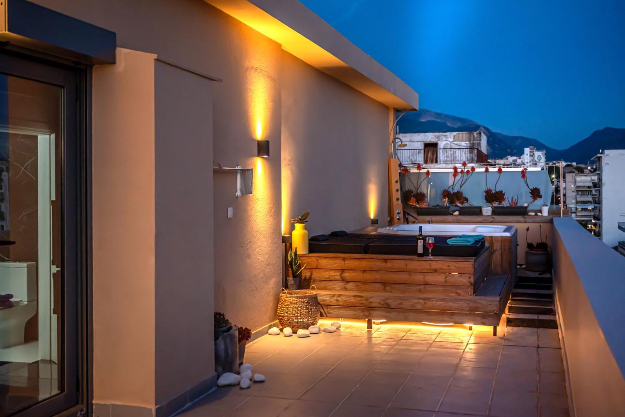 Majestic Penthouse In The Heart Of Patra公寓 外观 照片